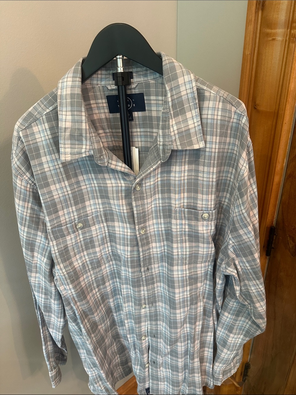 NWT - Men’s 2XL Even Tide Plaid Button-Up Shirt in Gray & Blue